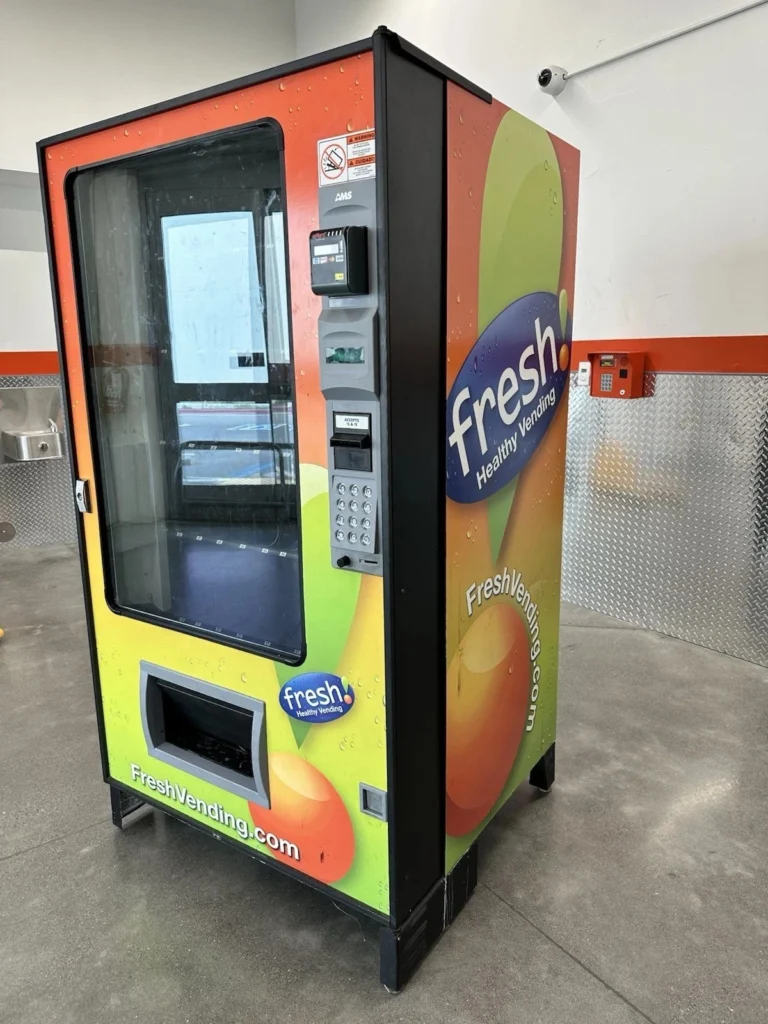 AMS LB9 Combo Vending Machine