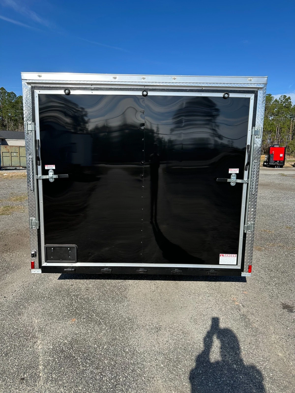 NEW 8.5X24 V-NOSE ENCLOSED CAR HAULER TRAILER .080 EXTERIOR METAL 8.5x24 - Image 6