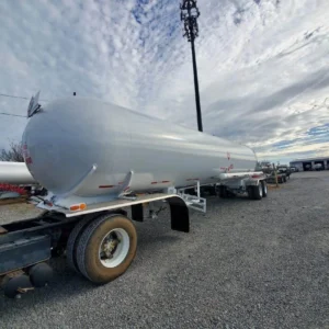 Buy 11600 Gallon Industrial Gas Tank Trailer Online MC-331 LPG LIQUID TANKER IN STOCK