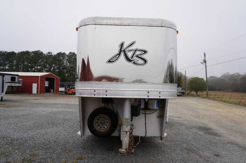 Used 2000 Kiefer Built 7311LQ 3 Horse Trailer with 11' Short Wall - Image 2