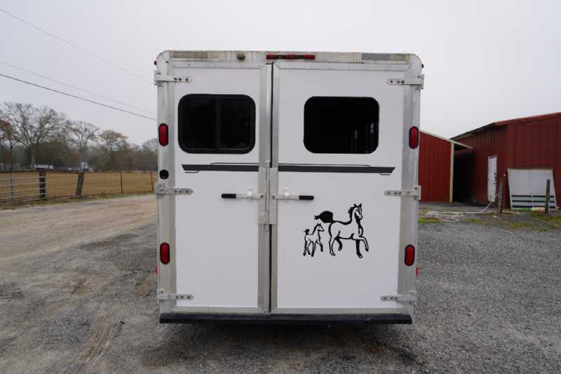 Used 2000 Kiefer Built 7311LQ 3 Horse Trailer with 11' Short Wall - Image 5