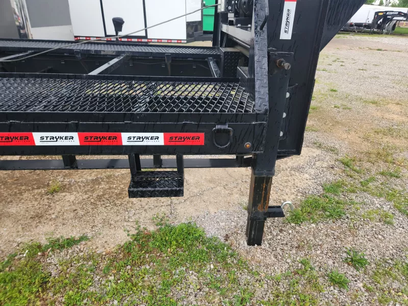 Used 2024 Stryker 8.5' x 44' Gooseneck 3 Car Hauler (3)7K Axles - Image 4