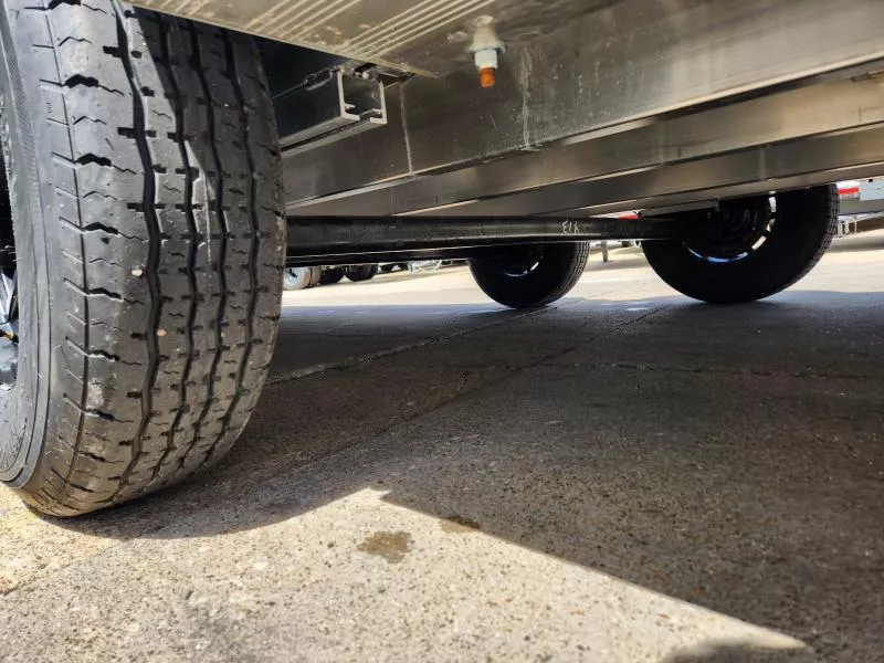 New 2026 Aluma 82" x 22' Slide-in Ramps Car Hauler (2)5200# Axles - Image 4