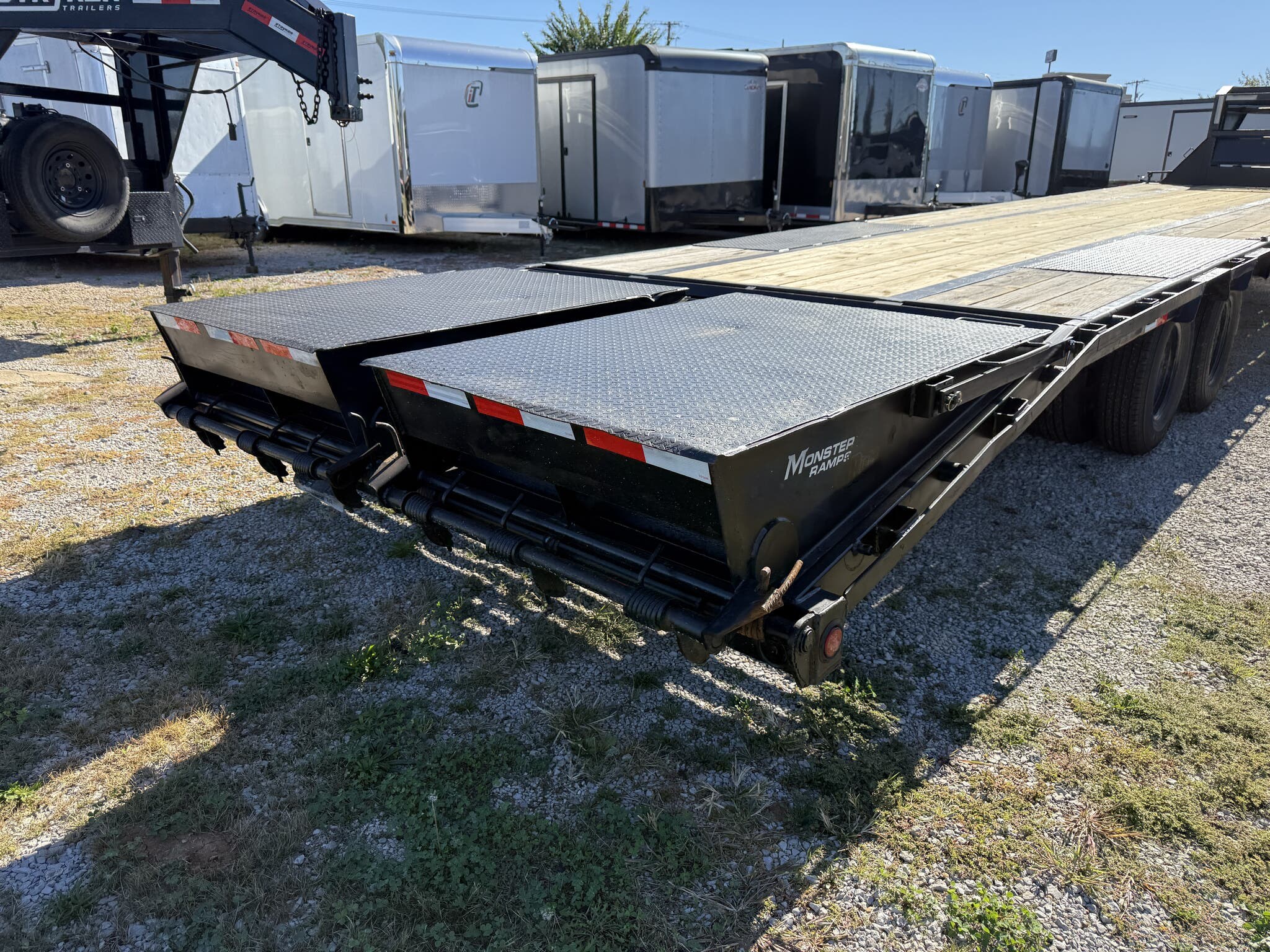 Used 2022 PJ Trailers 102" x 40' (35+5) Gooseneck Equipment (2)12K Axles - Image 11