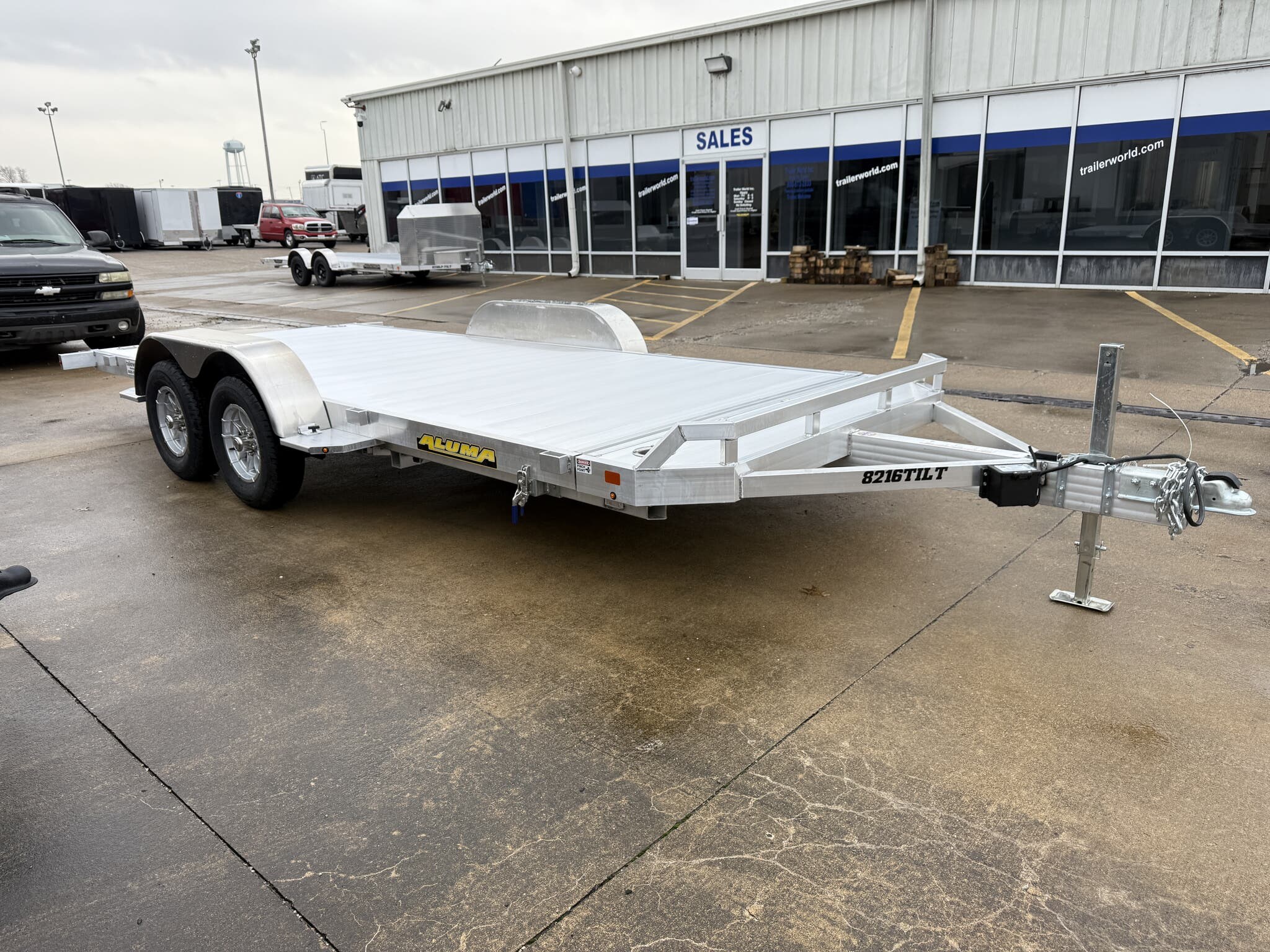 New 2026 Aluma 8216TILT-TA 81" x 16' Tilt Tandem Axle Aluminum Car Hauler - Image 4