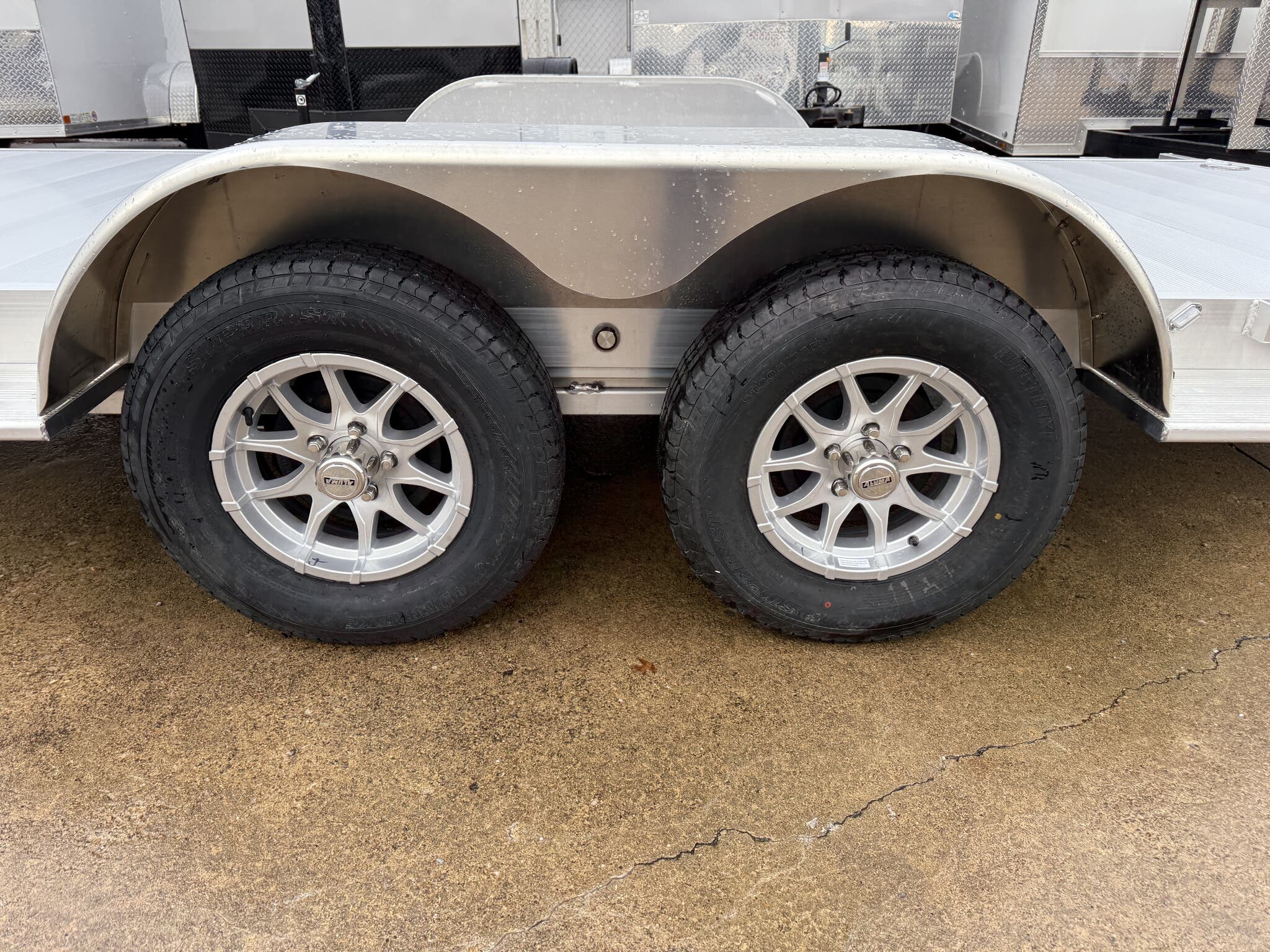 New 2026 Aluma 8216TILT-TA 81" x 16' Tilt Tandem Axle Aluminum Car Hauler - Image 10