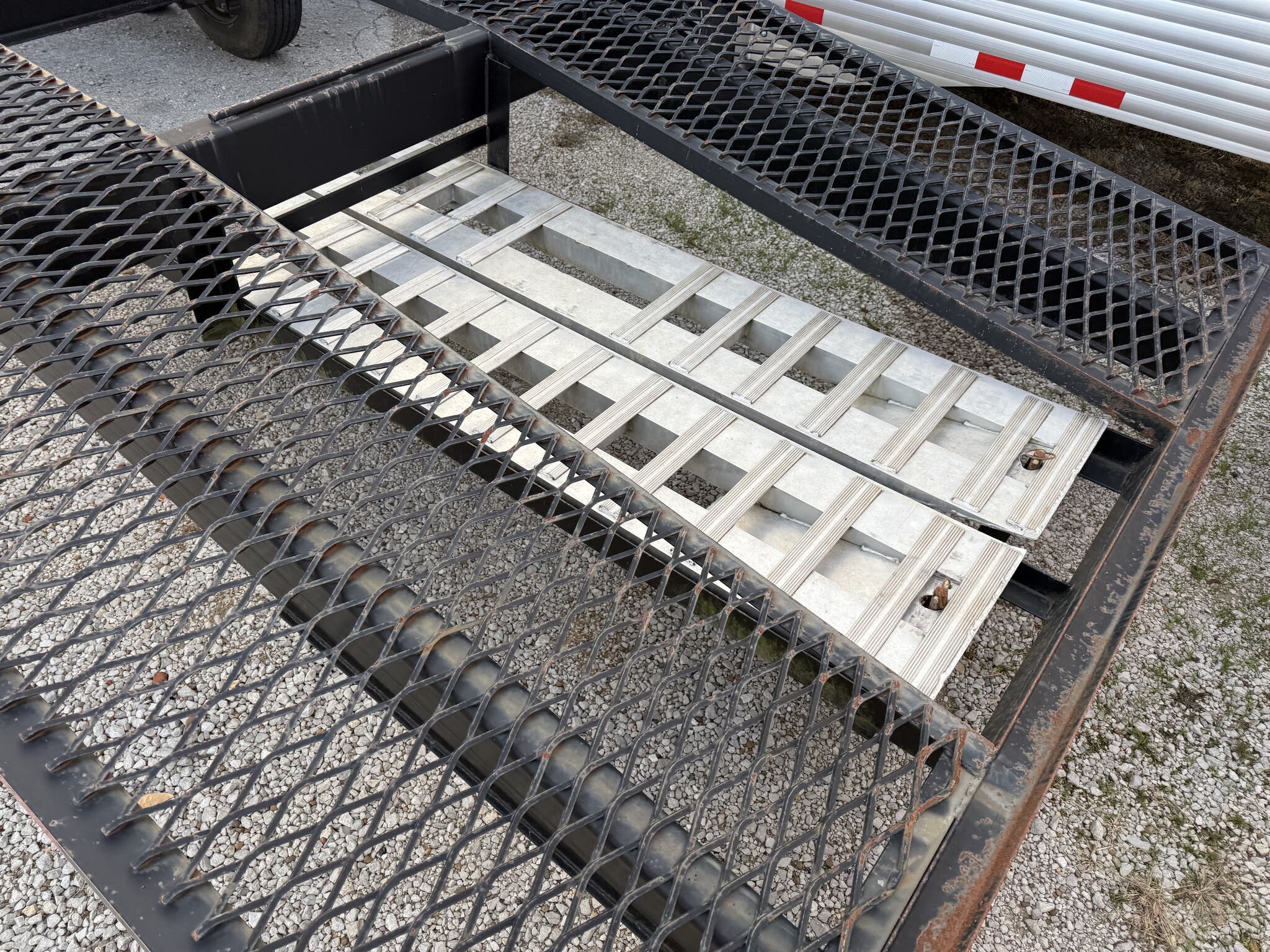 Used 2019 Kaufman Trailers EZ 4 Car Carrier 47' (3)8K Axles - Image 12