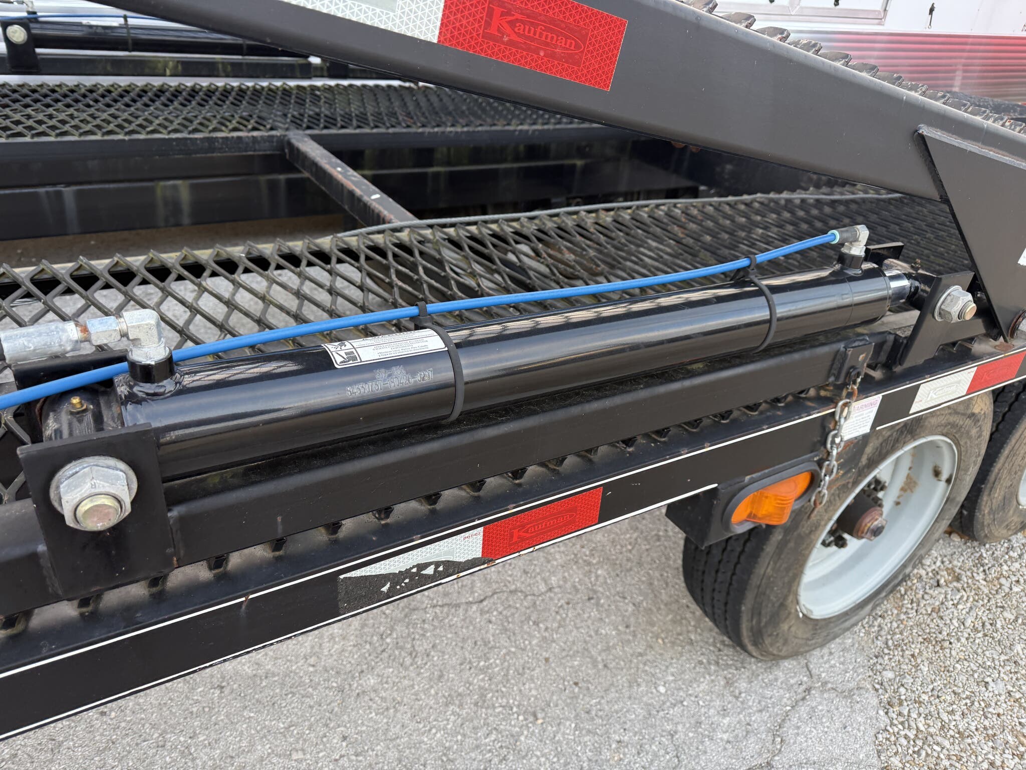 Used 2019 Kaufman Trailers EZ 4 Car Carrier 47' (3)8K Axles - Image 4