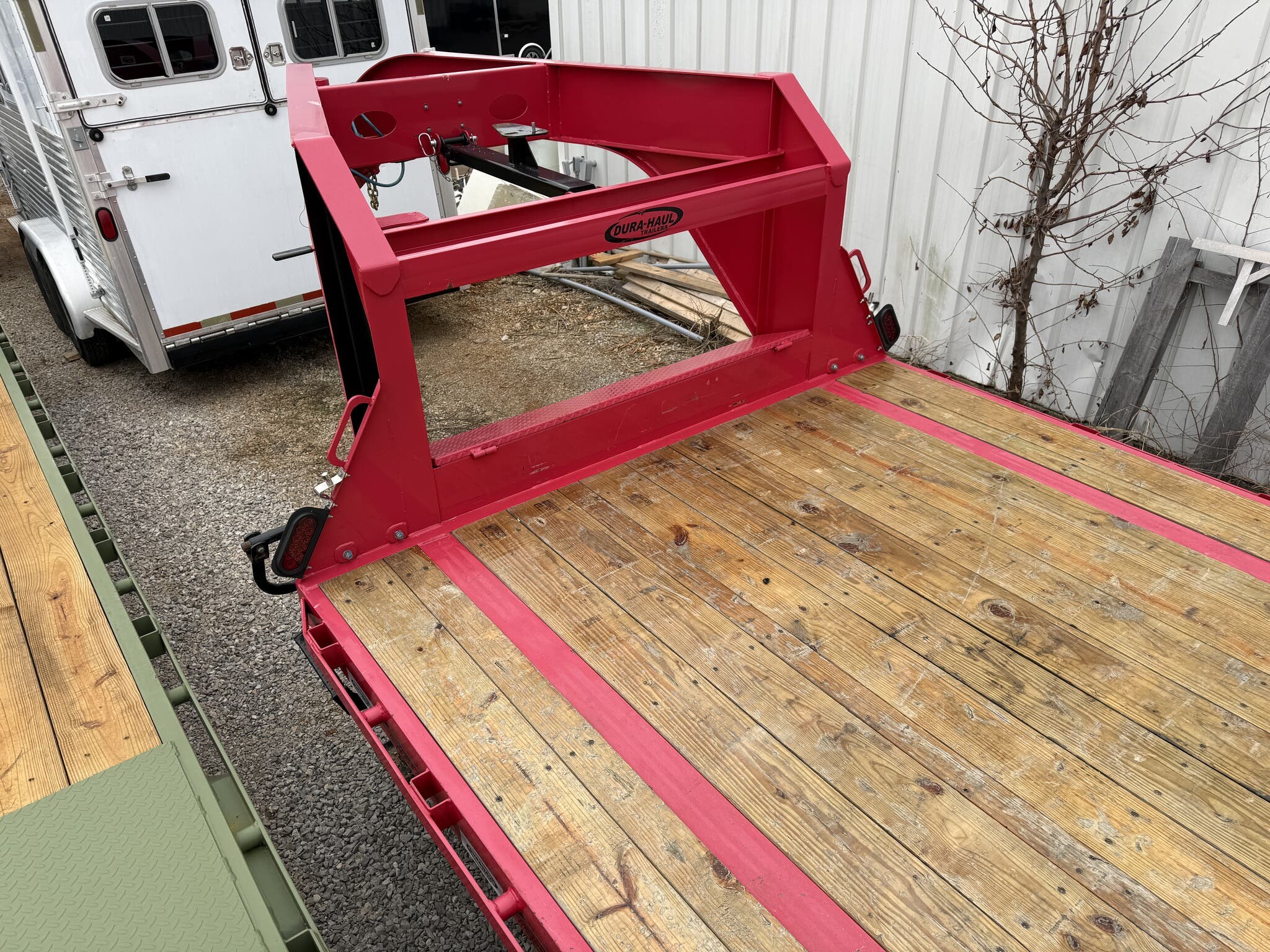 Used 2025 Dura-Haul 8.5' x 30' (25+5) Gooseneck (2)8K Axles - Image 5