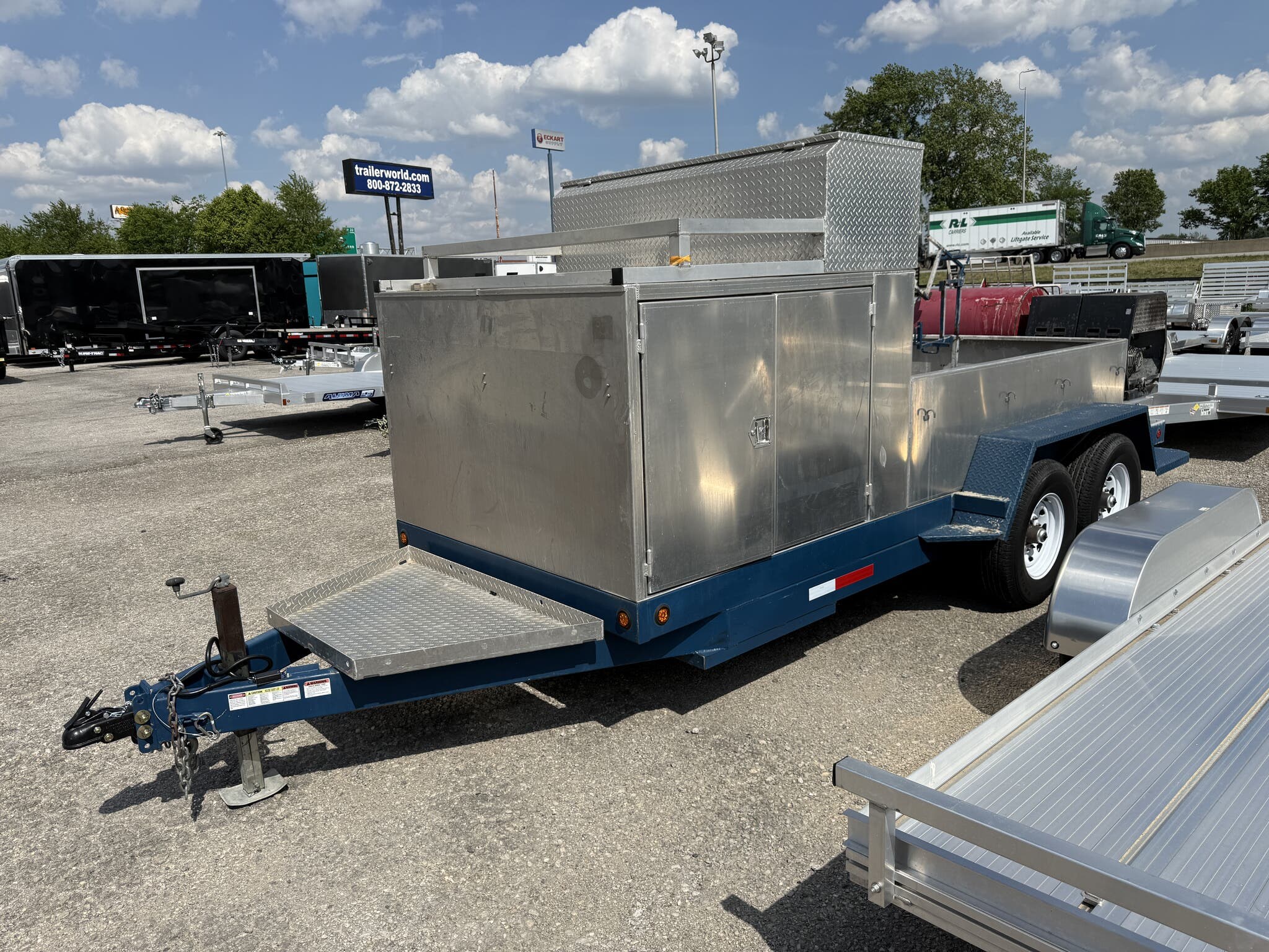 Used 2020 21 Super Duty Pro Concrete Curbing Trailer - Image 12