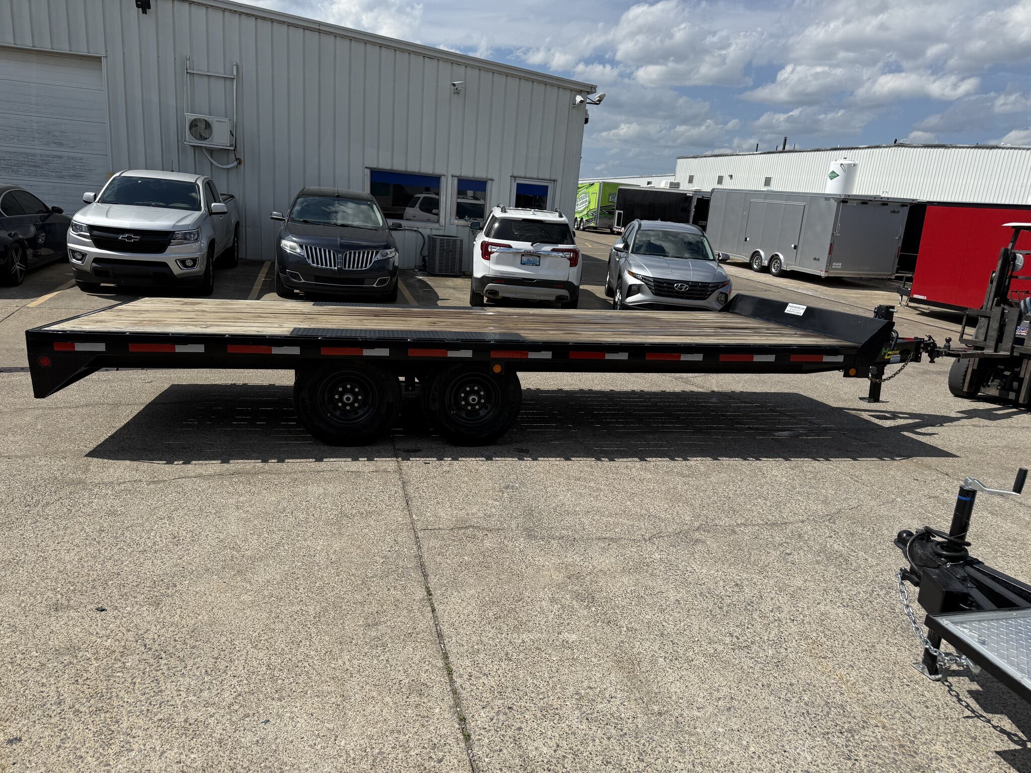 New 2026 Hardcore 8.5' x 20' Deckover Slide-in Ramps (2)7K Axles - Image 3