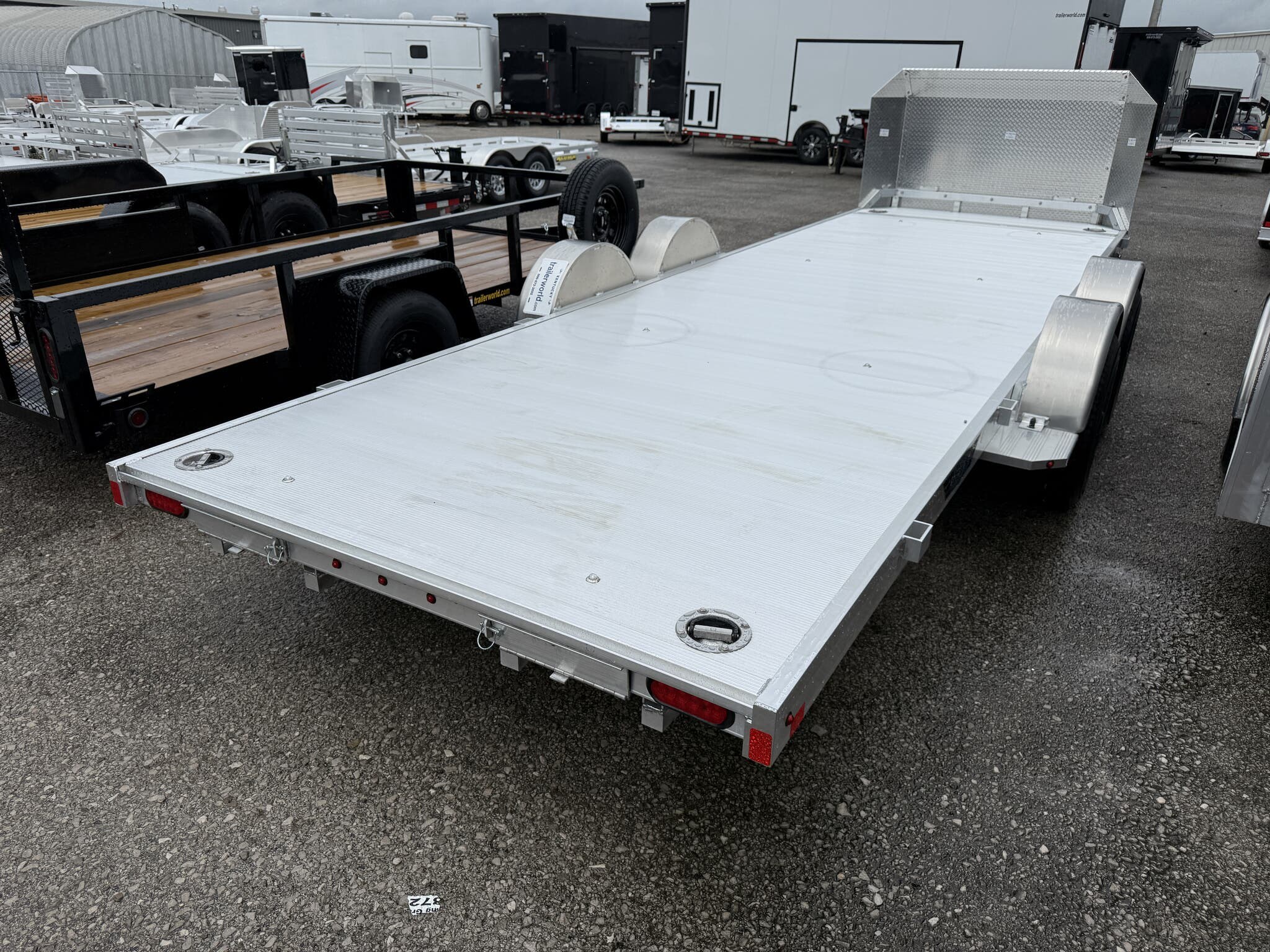 New 2027 Aluma 8220H-LP-TILT 82" x 20' Heavy Axle Low Profile Tilt Car Hauler - Image 5