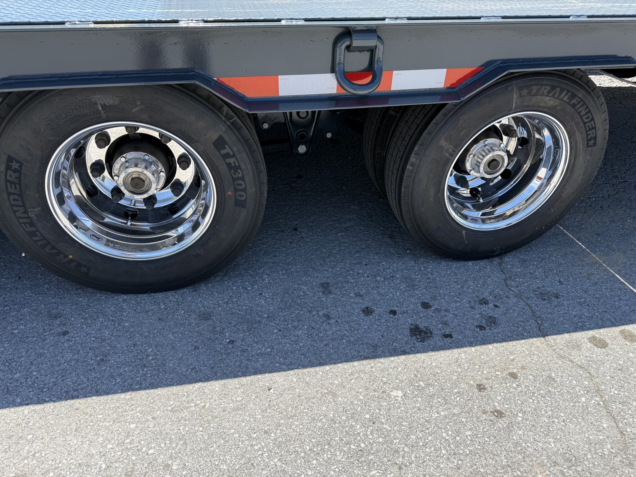 New 2026 Better Built 8.5' x 30' Air Brake 25 Ton Pintle Hitch Trailer - Image 7