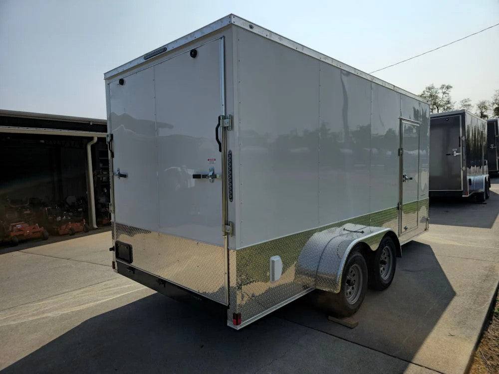 7' X 16' White Vnose Enclosed Trailer (2) 3,500lb Axles 7ft With Splash Guards - Image 4