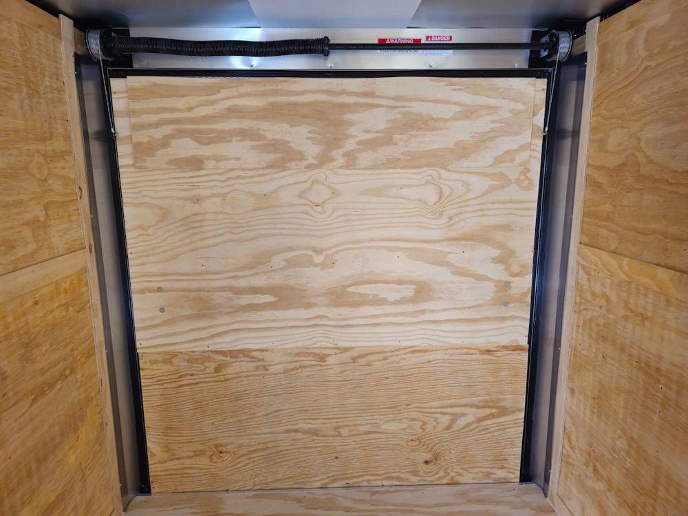 7' X 16' White Vnose Enclosed Trailer (2) 3,500lb Axles 7ft With Splash Guards - Image 9
