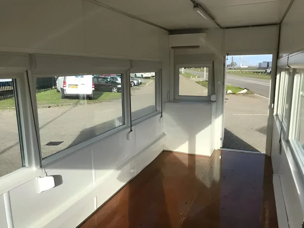 20ft High Cube Fixed Glazing Observation Container | Glass Office & Accommodation Unit - Image 5