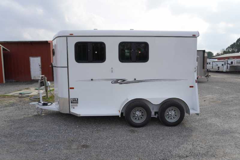 New 2026 Bee 2HBPSL Chief 2 Horse Trailer with 2' Short Wall - Image 5