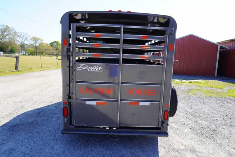 Used 2024 Delta 3HBPSL 3 Horse Trailer with 1' Short Wall - Image 6