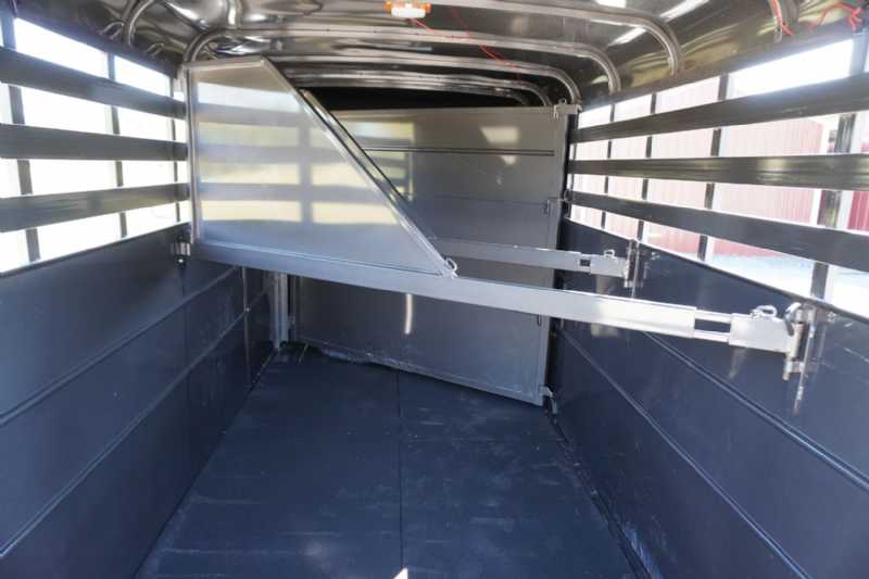 Used 2024 Delta 3HBPSL 3 Horse Trailer with 1' Short Wall - Image 8
