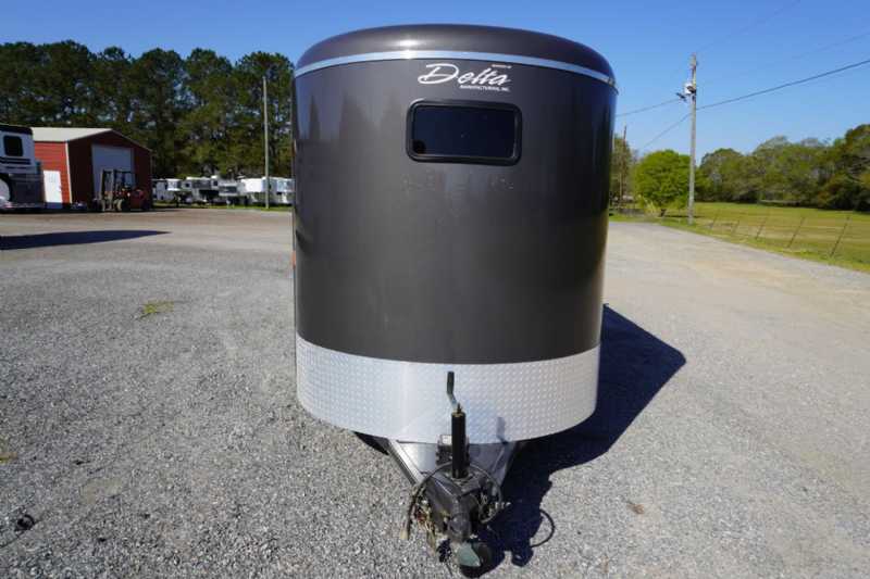 Used 2024 Delta 3HBPSL 3 Horse Trailer with 1' Short Wall - Image 3