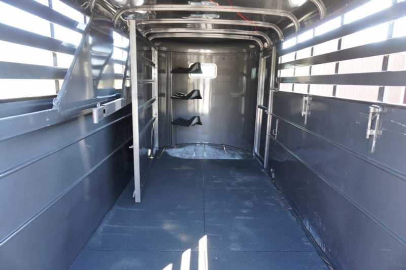 Used 2024 Delta 3HBPSL 3 Horse Trailer with 1' Short Wall - Image 11