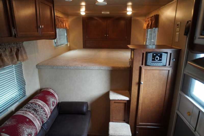 Used 2012 Bison TH7308LQ 3 Horse Trailer with 8' Short Wall - Image 6