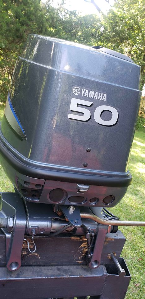 Yamaha 50 HP 2-Stroke Long Shaft 50HMHOS Outboard Motor | Electric Start Oil Injected Marine Engine - Image 2