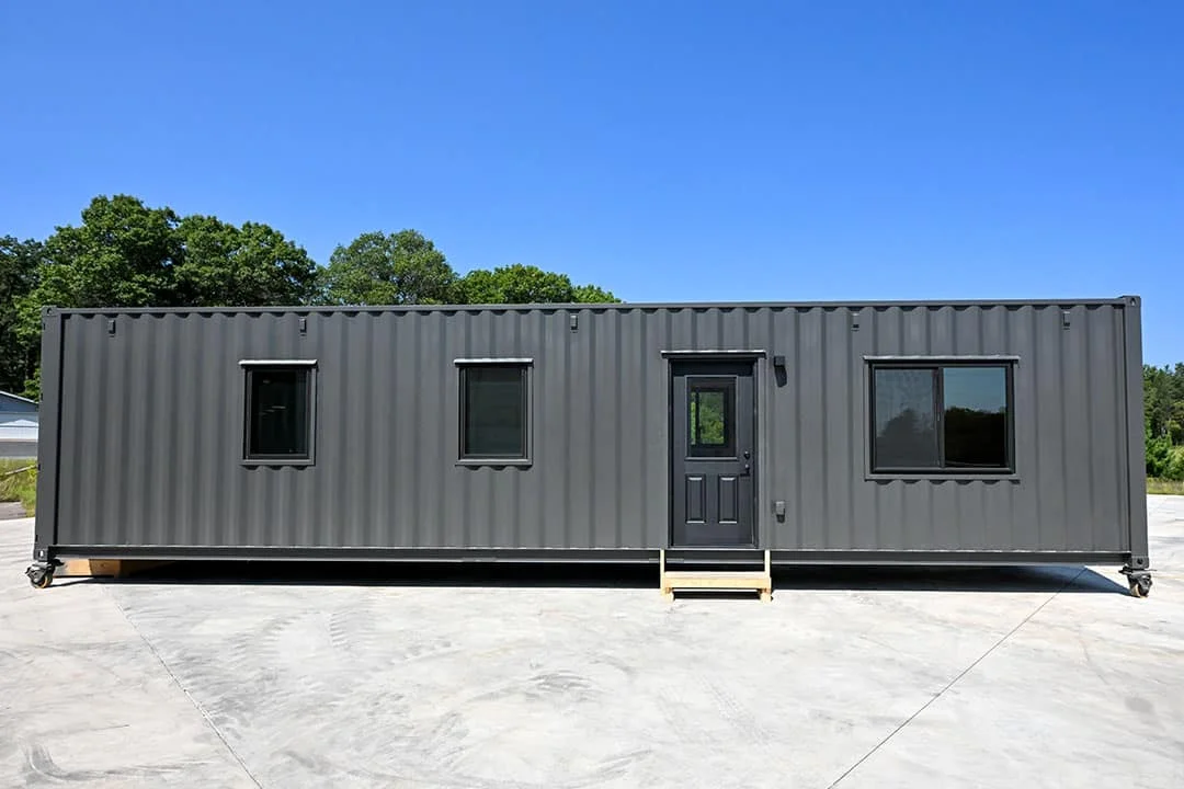 40ft Augustine Luxury Container Home | Modern Prefabricated Shipping Container House with Kitchen, Bathroom & Garage - Image 4