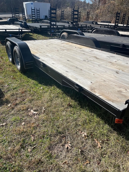 82 x 18 Car Hauler – Wood Deck - Image 3