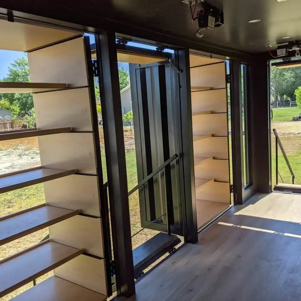 Custom 20ft Shipping Shopping Container on Wheels | Mobile Pop-Up Retail Container, Portable Shop & Food Kiosk - Image 3