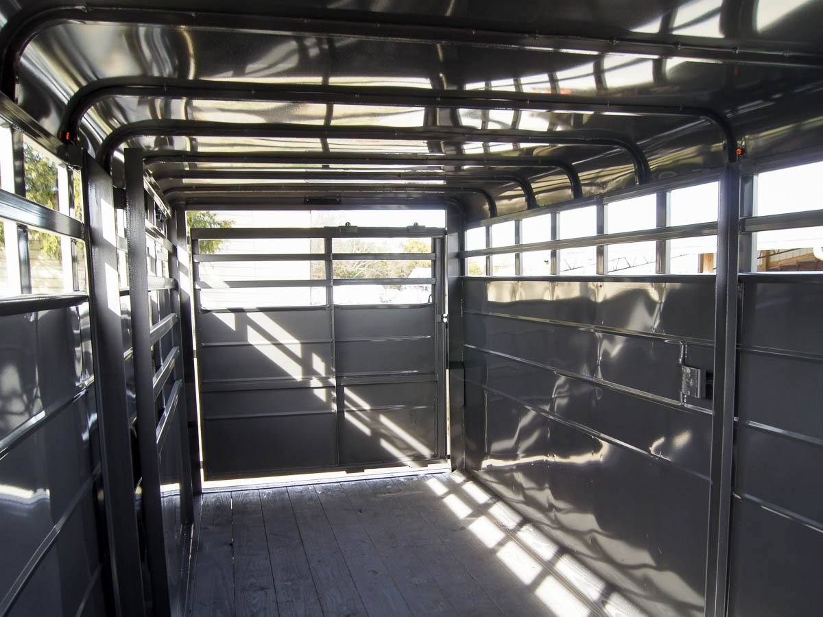20ft Charcoal Gooseneck Livestock Cattle Trailer (2) 7K Axles 14K GVWR - Image 10