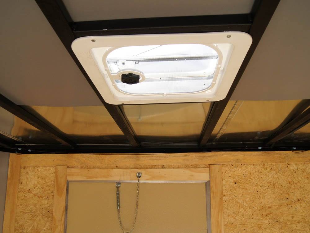 7x18 Hybrid Flat-Nose Enclosed Trailer with 4ft Mesh Deck Storage - Image 2