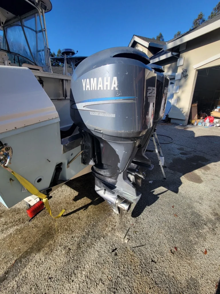 2003 Yamaha F225 225HP 4-Stroke V6 LH Counter Rotation Outboard Motor 25" Shaft