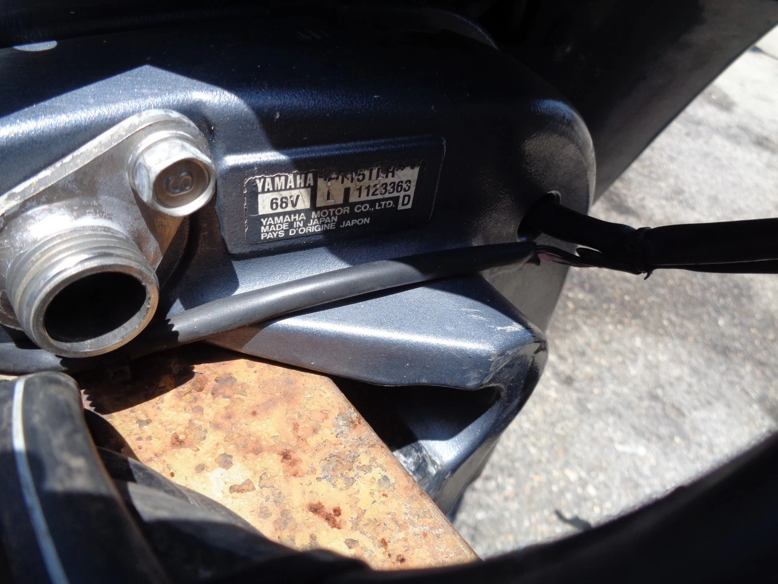 Used 2010 Yamaha F115 115 HP 4-Stroke Outboard Boat Motor Engine – 20-Inch Shaft, 729 Hours - Image 8